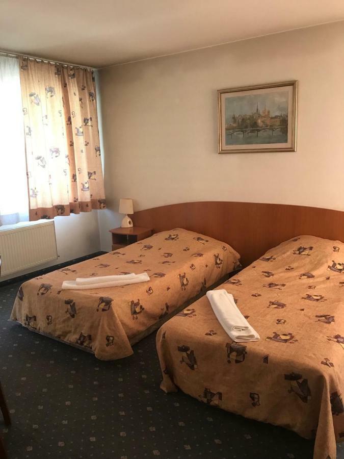 Family Hotel Odessa เซวลิเอโว ภายนอก รูปภาพ